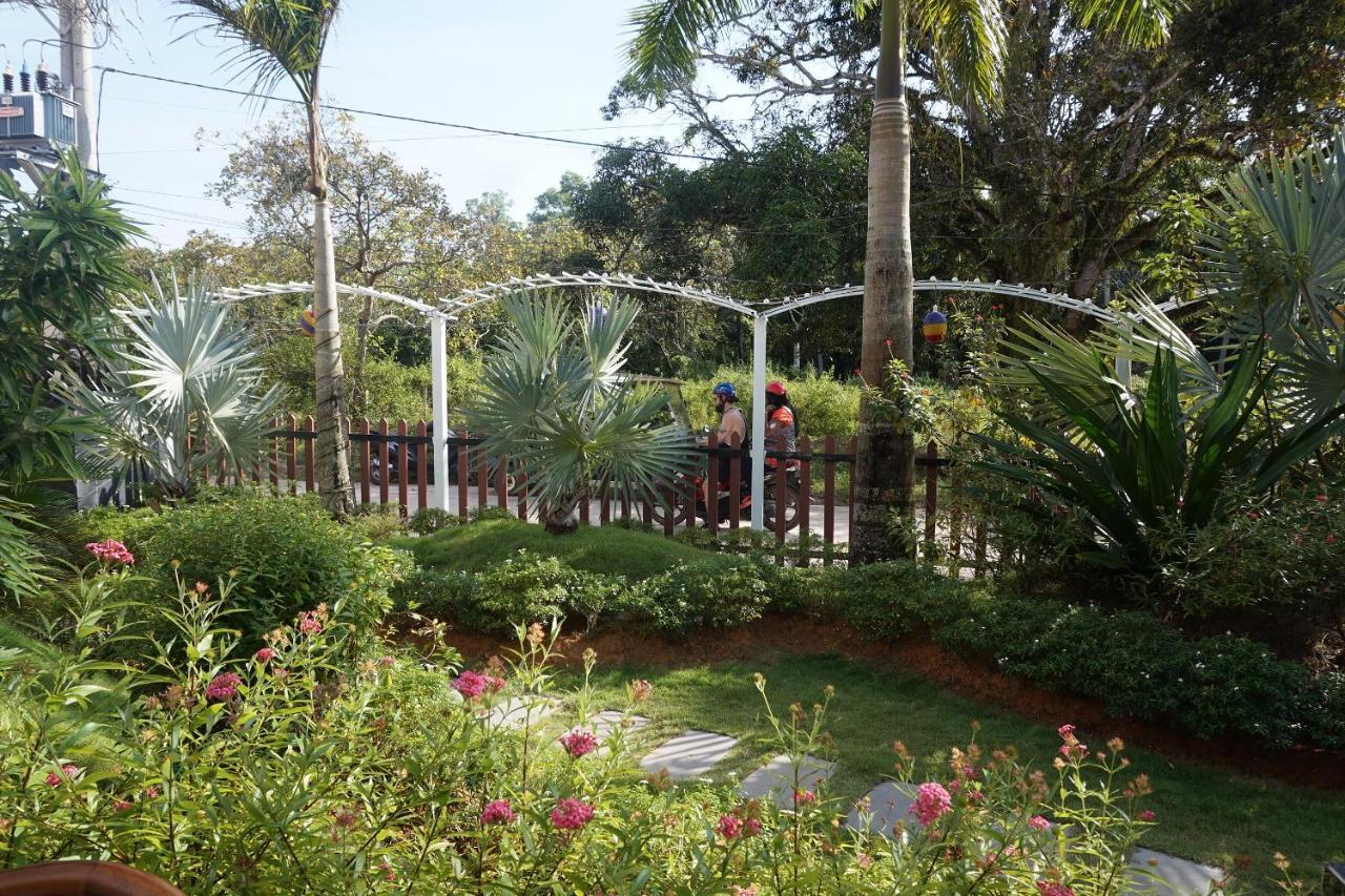 Phu Quoc Hotel Экстерьер фото